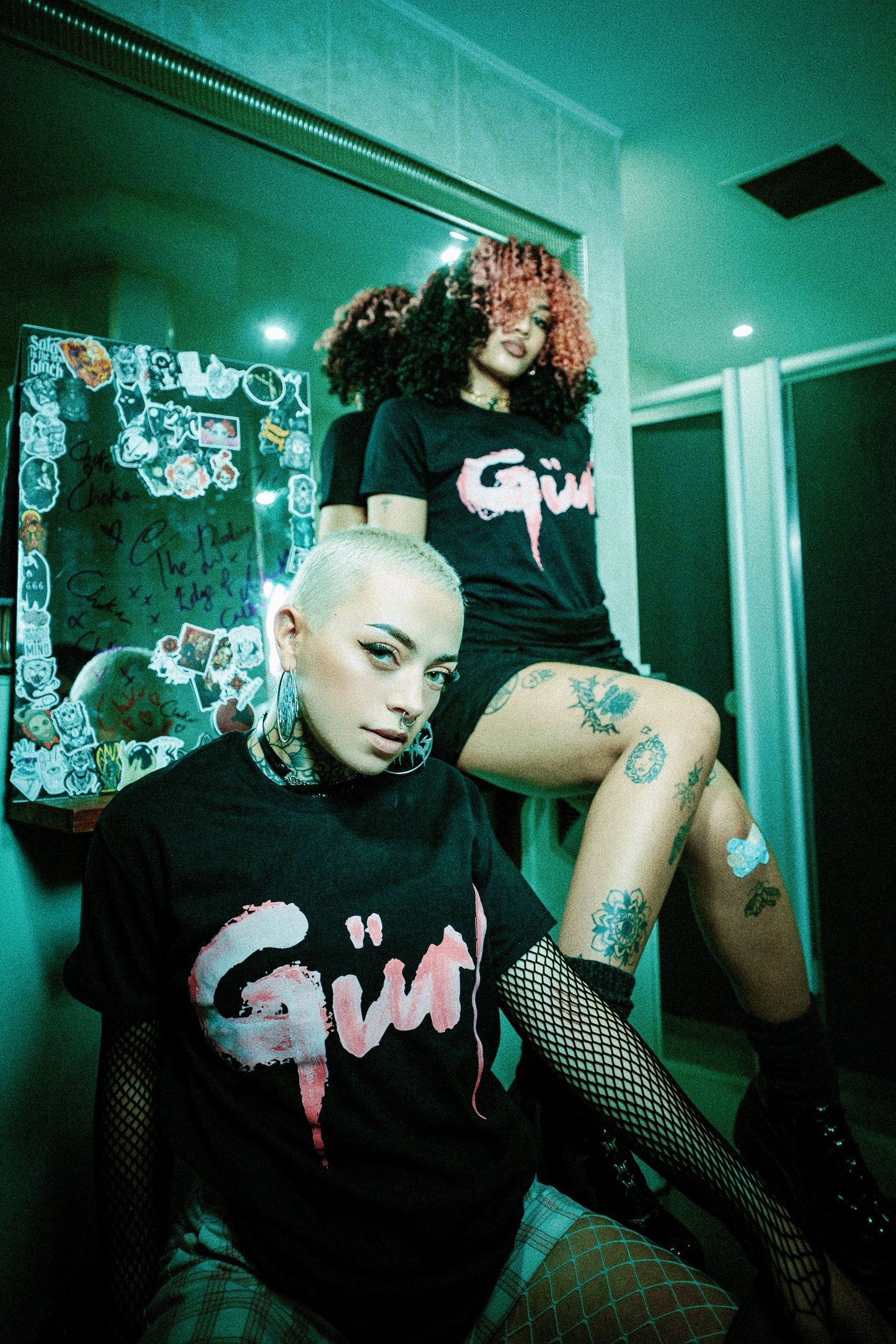 Gürl Logo Tee